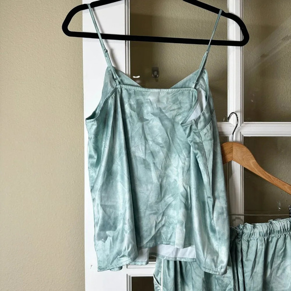 STARS ABOVE Tie Dye Satin y Sleep Set Pajamas PJs PJ's Lounge Set - size L/XL - Picture 9 of 12